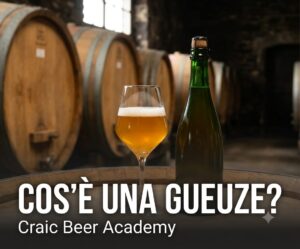 ALT Bicchiere di Gueuze belga con bottiglia e botti di rovere TITLE Cos'è la Gueuze CAPTION Una Gueuze tradizionale ottenuta dall'assemblaggio di Lambic di diverse annate. DESCRIPTION Immagine della guida completa dedicata alla Gueuze della Craic Beer Academy. cos'è la gueuze ?